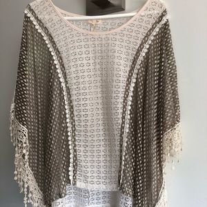 EUC Anthropologie Lightweight Poncho w/lace